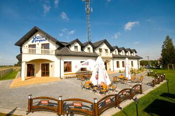 Фото Отель Hotel Gościniec Horyzont г. Zemborzyce Tereszyńskie 4